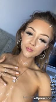 Colombian NSFW teen model gets fucked