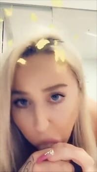 My ex suck my dick - Snapchat Porn