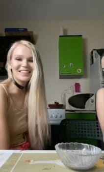 Couple Sex in the Shower - Skype Porn