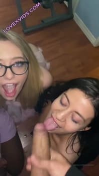 Fucking with my friends mom in hotel after I found her - Bigo Porn