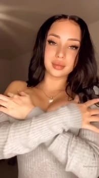 Busty Arab Queen Getting Her Pussy Stretched - Chatroulette Porn