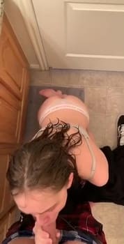 A Great Blowjob Before Work - Patreon Porn