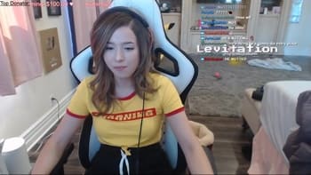 Qveenleeyah’s first ever bondage and anal Ouch - Chatroulette Porn