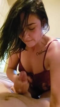 I lick clean pussy and asshole. Try me. - Snapchat Videos