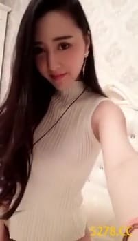 I suck my boyfriend to fuck me like a bitch - Skype Porn