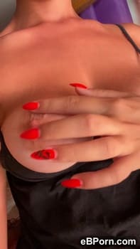 Tiktok Amateur Huge Squirt wetting her Phone - Tiktok Porn