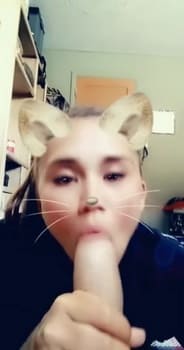 Quick blowjob with cum in mouth - Skype Porn