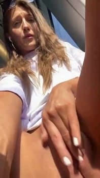 First Periscope sextape from true amateur model