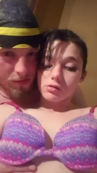 Teen obsessed with huge dicks - Snapchat Porn