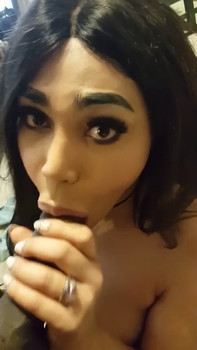 Big ass Aaliyah Hadid oiled anal - Snapchat Porn