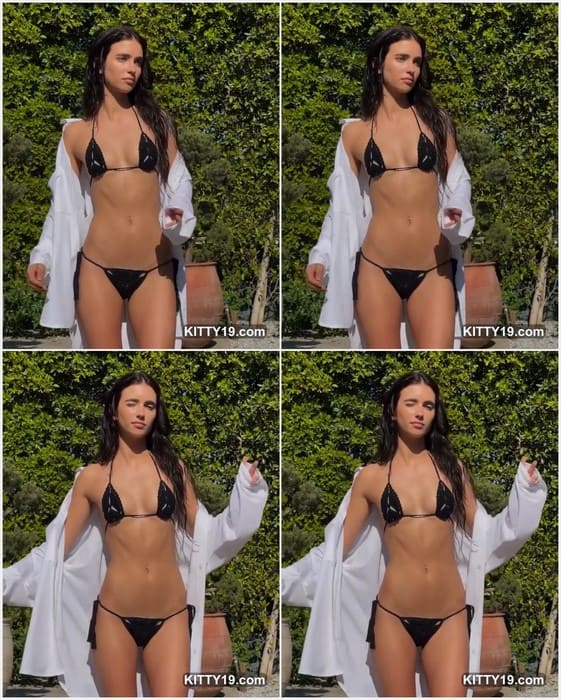 Sexy Renee Herbert hot mini black bikini. Sexy and beauty teenager on full leaked video! Download it now.