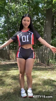 Joy Mei sexy