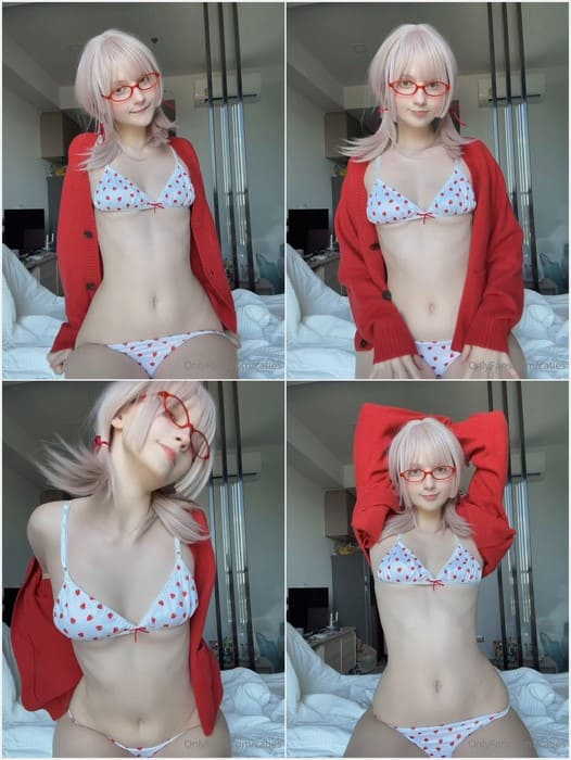 Caties onlyfans video very rare and full for your free today. Sexy blonde in glasses posing and need your dick for ride.