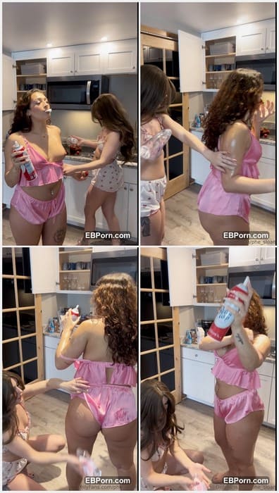 Julianaxxcam onlyfans leaked video with her adorable sexy tits without bra and panties. Her asshole need creampie and fuck!