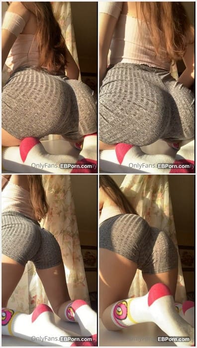 Maytiyn model with amazing ass in short pants without panties. Pussy so wet now before hard sex! Download now and enjoy.