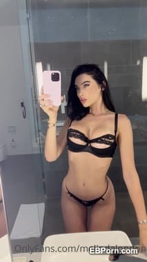 Melinda London model