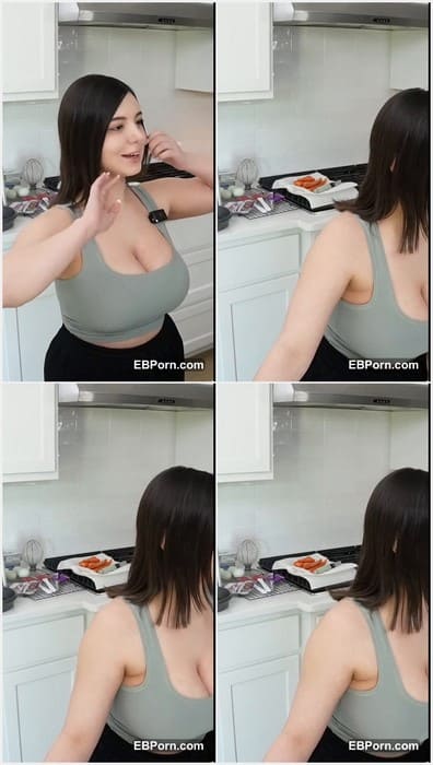 Bunny Gif cosplay hot video with her adorable huge tits. Sexy and pretty brunette with incredible tits absolutly wet now! WOW