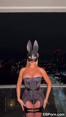 Eve Gale tits