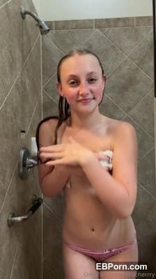 Avacherrry onlyfans