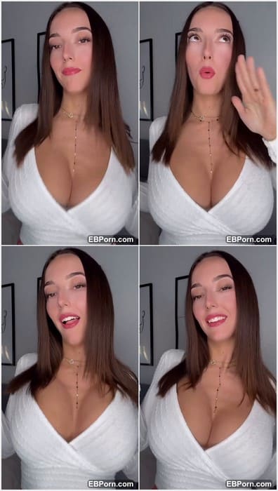 Julia Lynn porn model with small mouth and small tits but HUGE amazing tits on full leak video! WOW