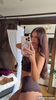 Hayden Pierce porn