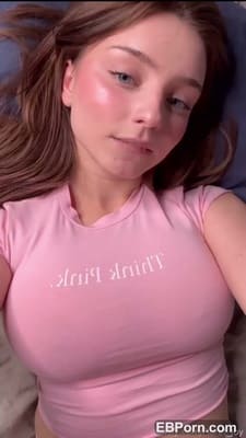 Floret Joy blowjob