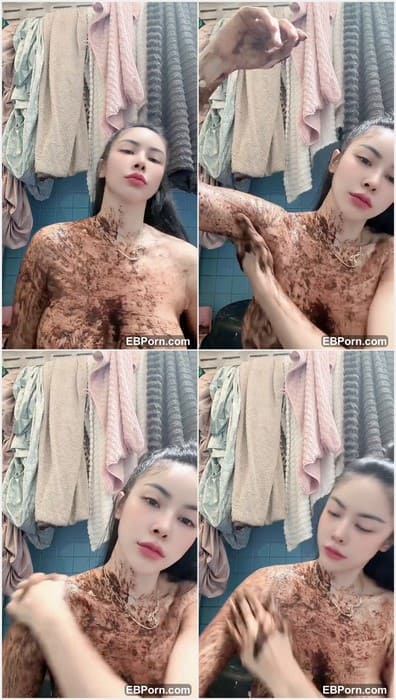 Nattapa Klankerdphol xxx leak video with her amazing face and lips in the shower. Babe show her boobs for clients from UAE