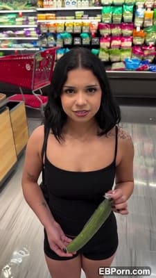 Puertoricanava creampie